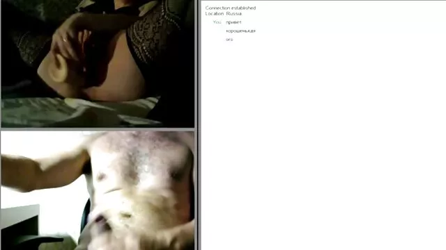 Eine Hausfrau hat lesbischen Sex mit einer Pornoschlampe, während ihr kostenlos alte geile weiber Mann zuschaut