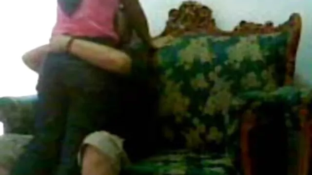 Dogstyle Bareback Fuck Aktion Von geilen Homosexuell alte weiber in nylon Paar