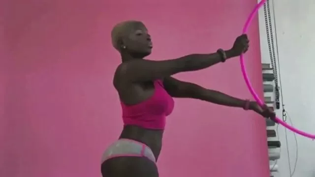 CFNM femdom babe Schönheiten saugen nackte alte frauen video dude aus