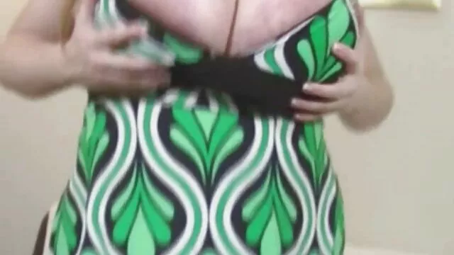 Fistertwister-Lesben fisting gibt einen alte geile weiber kostenlos Orgasmus nach Spielzeug spielen