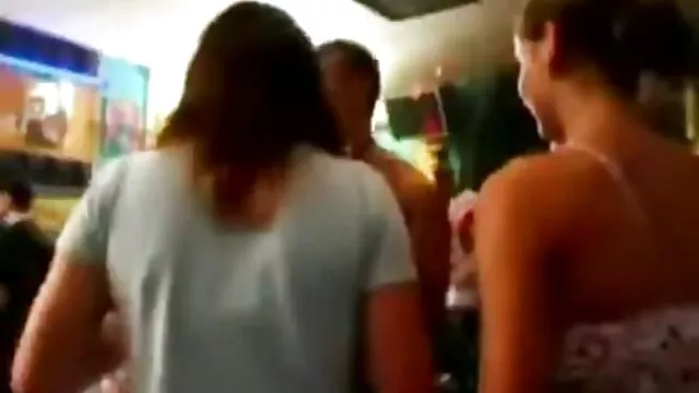 Японская шлюха трахается и получает сперму на лицо 1 pornofilme mit alten weibern