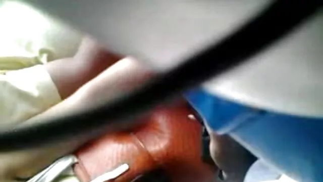 Junge Jungs geile alte weiber beim sex im Freien in EINEM SÜßEN GESCHMACK DER JUGEND
