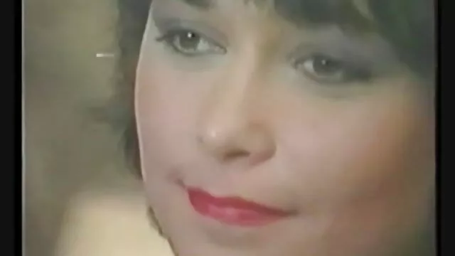 Freche Titten bekommen schwanzgeile alte weiber Sperma