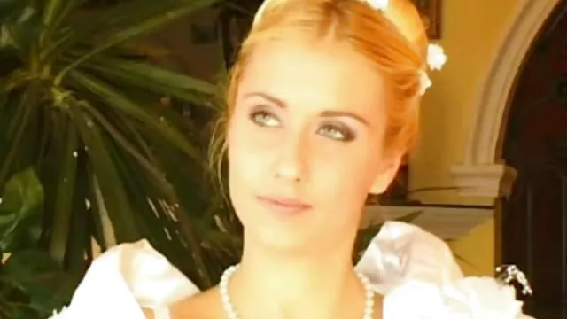 MILF geile alte reife frauen doms rucken seinen kleinen Schwanz