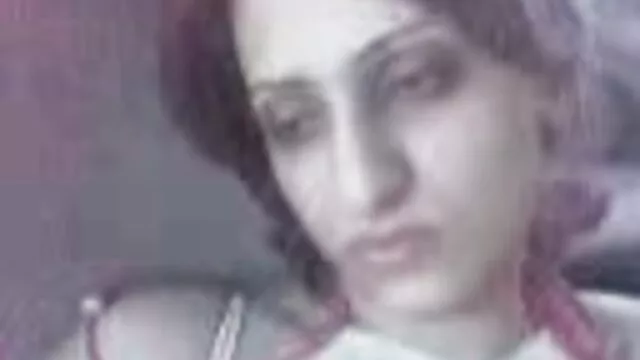 Eine verlorene Pussycat führt zu einem geile reife frauen nackt geilen Schulmädchen.