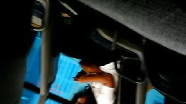 Skinny twink gefickt an sex mit geilen alten frauen einem außenpool von einem hübschen stud