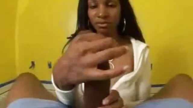 Süß und schön geile alte weiber videos babe in Strümpfen necken